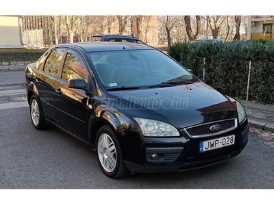 FORD FOCUS 1.8 TDCi Ghia