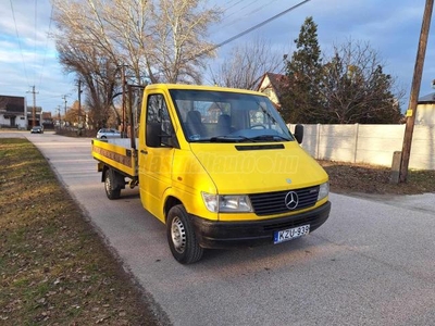 MERCEDES-BENZ SPRINTER 208 D 901.311