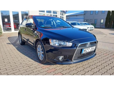 MITSUBISHI LANCER 1.6 Invite EU6 Magyar. vezetett szervizkönyves