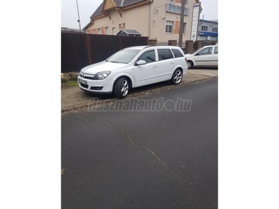 OPEL ASTRA H 1.6 Enjoy