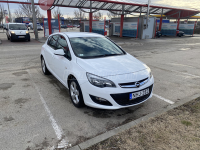 OPEL ASTRA J 1.6 Enjoy