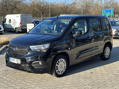 OPEL COMBO Life 1.2 T Edition Plus (7 személyes ) Magyarországi!