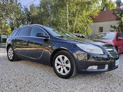 OPEL INSIGNIA Sports Tourer 2.0 CDTI Edition NAVIGÁCIÓ. TEMPOMAT. DIGITKLÍMA. ALUFELNI. RADAR. V.HOROG. E.CSOMAGTÉRAJTÓ