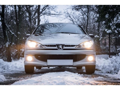 PEUGEOT 206 1.4 Trendy Plus MAGYARORSZÁGI ELSŐ TULAJDONOSTÓL!