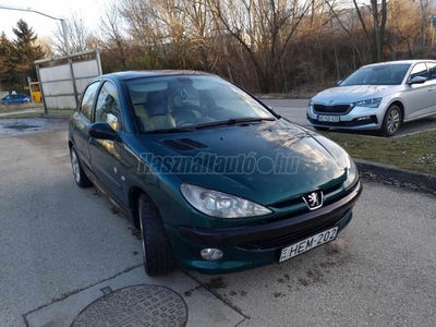 PEUGEOT 206 1.6 Roland Garros