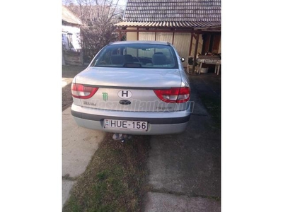 RENAULT MEGANE Classic 1.4 16V Alize