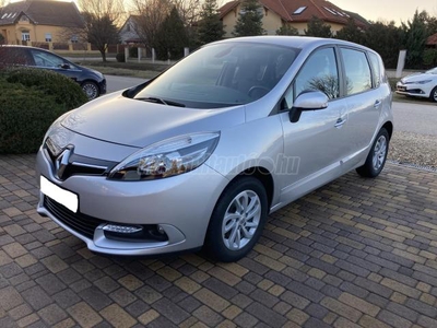 RENAULT SCENIC Scénic 1.2 TCe Limited Start&Stop 44-e kilométer 130 lóerő