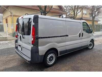 RENAULT TRAFIC 2.5 dCi L2H1 Authentique Dci 150 ! Tetőcsomagtartóval! Közép hosszú kivitel!