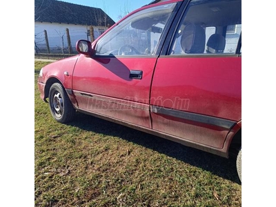 SUZUKI SWIFT Sedan 1.3 GLX