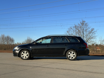 TOYOTA AVENSIS 2.0 D Sol Executive