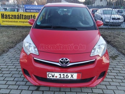 TOYOTA VERSO-S Verso S 1.4 D-4D Club Sérülésmentes. klíma. Navi. kamera. 166000km!!!Nagyon szép!!!