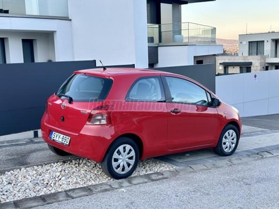 TOYOTA YARIS 1.0 Terra Ice Klíma