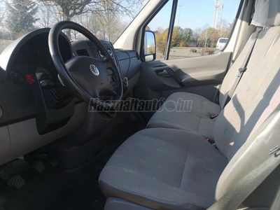 VOLKSWAGEN CRAFTER 2.5 TDI 35 L1