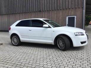 AUDI A3 1.6 Ambiente