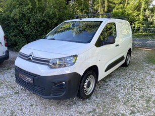 CITROEN BERLINGO 1.5 BlueHDi 100 Club M (3 személyes ) Magyarországi. Vezetett szervizkönyv. FIX 5% KAMAT - KAVOSZ MAX+.1 ÉV GARANCIA