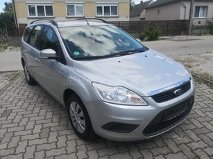 FORD FOCUS 1.6 Fresh EURO5 TÉLI-NYÁRI KERÉK-FRISS MŰSZAKI-TOLATÓRADAR-ELEKTROMOS ABLAK-TÜKÖR