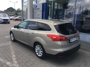 FORD FOCUS 1.6 Ti-VCT Titanium