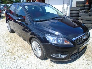 FORD FOCUS 1.6 Ti-VCT Trend KITŰNŐ ÁLLAPOT! FRISS MŰSZAKI!