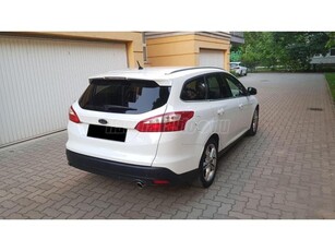 FORD FOCUS 2.0 TDCi Titanium X Kombi SZÉP ÁLLAPOT!!!