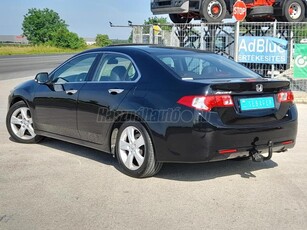 HONDA ACCORD 2.2 i-DTEC Executive XENON-TETŐABLAK-Ü.FŰTÉS-PARKRADAR-BŐR-MEMO-EL.ÜLÉS-ISOFIX-8KERÉK