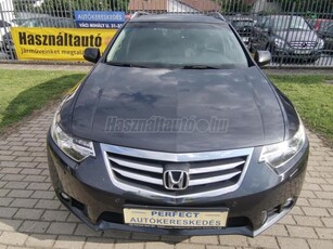 HONDA ACCORD Tourer 2.2 CRD Executive (Automata) Sérülésmentes.Automata.ABS.ESP.ASR.Tempomat.Digit Klíma.216000Km!!!Nagyon szép!!