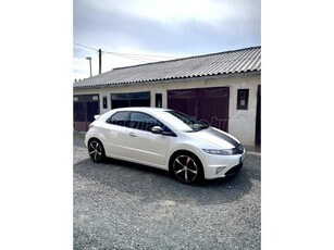 HONDA CIVIC 1.8 Sport