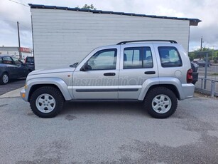 JEEP LIBERTY 3.7 4WD 150kw automata