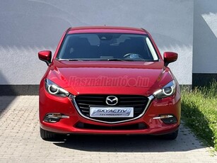 MAZDA 3 Sport 2.0 Takumi Navi/Kamera/LED/HUD/Ülés-Kormányfűtés/18-as Alu/Apple Car/Sérülésmentes/Sz.könyv