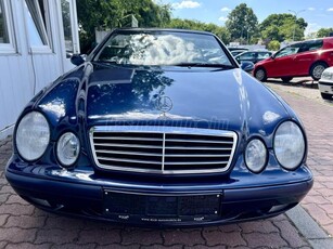 MERCEDES-BENZ CLK 200 Elegance