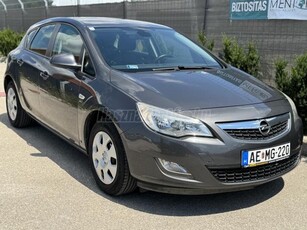 OPEL ASTRA J 1.4 T Essentia