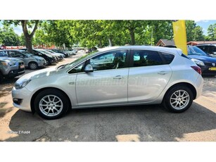 OPEL ASTRA J 1.4 T Start-Stop Cosmo Navi! Tempomat! Kormány és Ülés fűtés!144e Km! 6 sebességes!