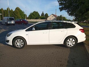 OPEL ASTRA J Sports Tourer 1.6 Drive Magyarországi! 180eKm! Hibátlan! Friss vizsga! Szívó motoros!!!