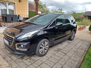 PEUGEOT 3008 1.6 HDi Allure