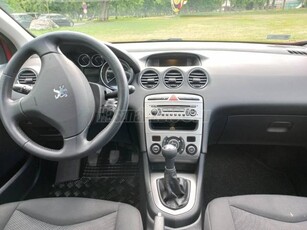 PEUGEOT 308 1.6 HDi Premium