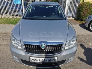 SKODA OCTAVIA 1.6 CR TDI Elegance DPF 137.678KM!VÉGIG VEZETETT SZERVÍZ!TEMPOMAT-TOLATÓRADAR-VONÓHOROG!