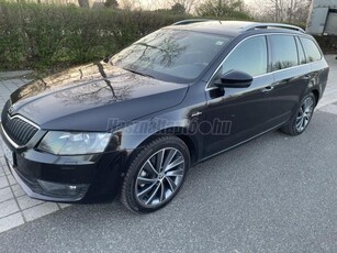 SKODA OCTAVIA Combi 1.8 TSI L&K DSG magánszemély tulaj új korától magyar.DSG 7 sebesség.Panoráma tető.vonóhorog