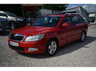 SKODA OCTAVIA Combi 2.0 PD TDI Elegance Magyar. márkakereskedésben végig szervizelt