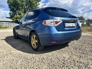 SUBARU IMPREZA 2.0 Active