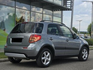 SUZUKI SX4 1.6 GS 87500 KM Aut.Klíma Ülésfűtés Tolatóradar Keyless Alufelni