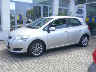 TOYOTA AURIS 1.6 Sol