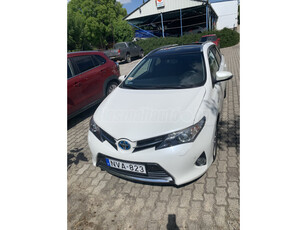 TOYOTA AURIS Touring Sports 1.8 HSD Lounge (Automata)