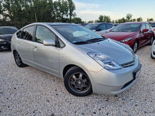 TOYOTA PRIUS 1.5 HSD Sol (Automata) Friss szerviz!