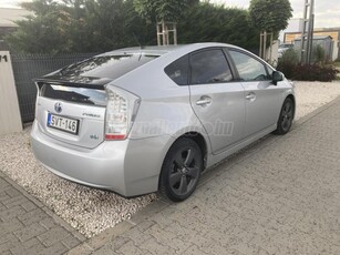 TOYOTA PRIUS 1.8 HSD Premium (Automata)