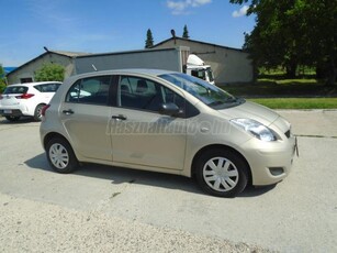 TOYOTA YARIS 1.0 Terra+