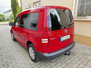 VOLKSWAGEN CADDY 1.2 TSI Life Trendline