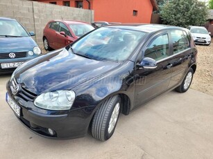 VOLKSWAGEN GOLF V 1.6 Perfekt