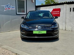 VOLKSWAGEN GOLF VII e-Golf VIRTUAL / HŐSZIV. / KAMERA / ACC / 2 KÁBEL / FRISS SZERVIZ