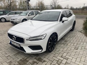 VOLVO V60 2.0 D [D3] Momentum Geartronic NAVI.DIGITAL COCKPIT.TÁV TEMPOMAT