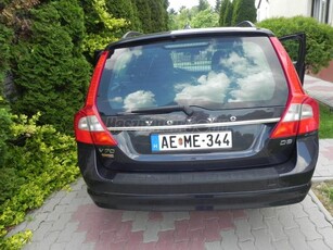 VOLVO V70 2.0 D [D3] Kinetic