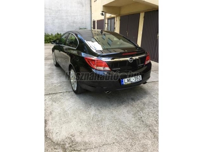 OPEL INSIGNIA 2.0 T Sport AWD (Automata)